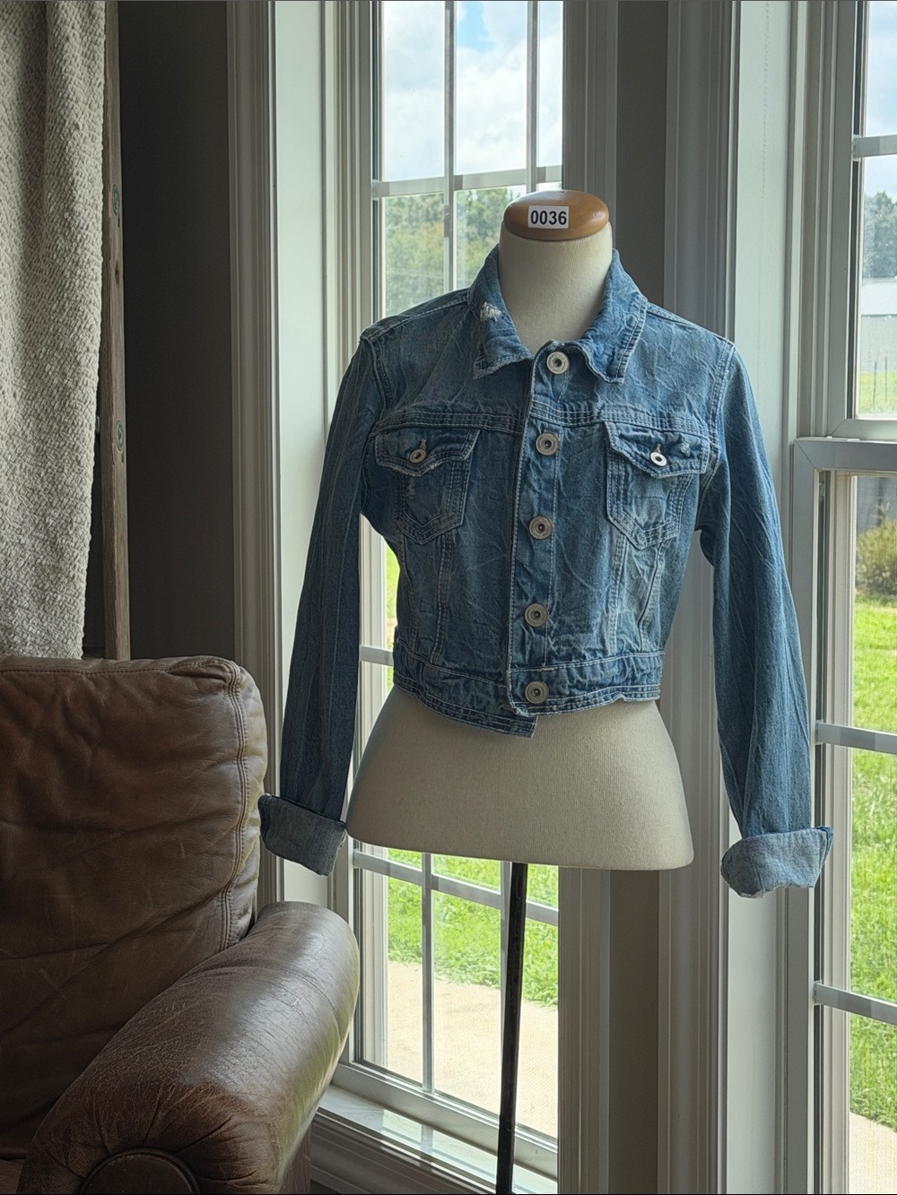 Classic Cropped Light Blue Denim Jacket - Brand: